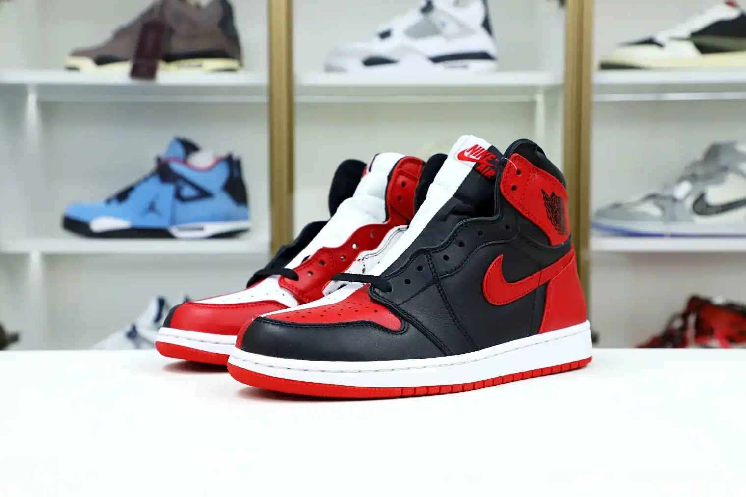 Kimikick TO AIR CHICAGO RETRO HIGH NRG 'HOMAGE JORDAN 1 HOME' OG EXCLUSIVE 0502